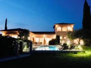 98e6fa30 Clonik Location Ferienhaus