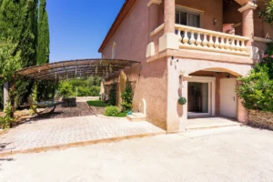 cd916a21 Clonik Location Ferienhaus